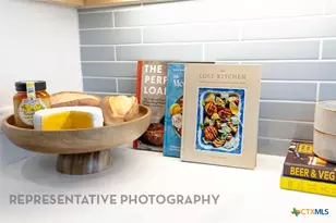 255 White Oak, Castroville, TX 78009 - Photo 7