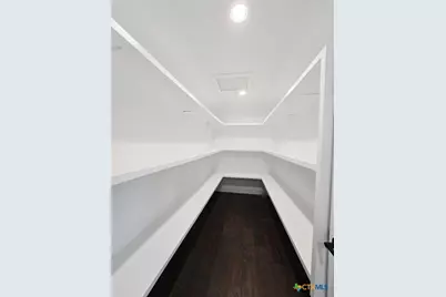 930 Elm Creek Road, Rockdale, TX 76567 - Photo 17