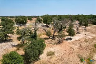 930 Elm Creek Rd, Rockdale, TX 76567 - Photo 25