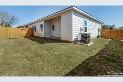 513 Hudson Street #513, Seguin, TX 78155 - Photo 9