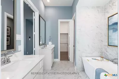 313 White Oak, Castroville, TX 78009 - Photo 21