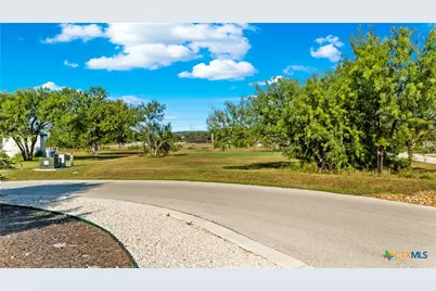 832 Wade Road, New Braunfels, TX 78132 - Photo 7