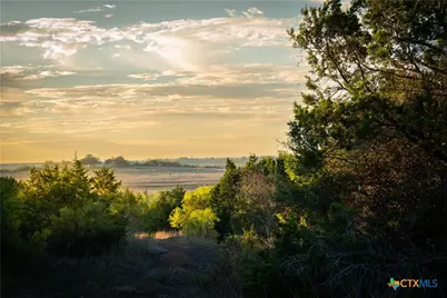 437 Hulda Trail, New Braunfels, TX 78130 - Photo 3