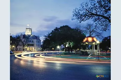 437 Hulda Trail, New Braunfels, TX 78130 - Photo 5