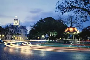 437 Hulda Trl, New Braunfels, TX 78130 - Photo 5