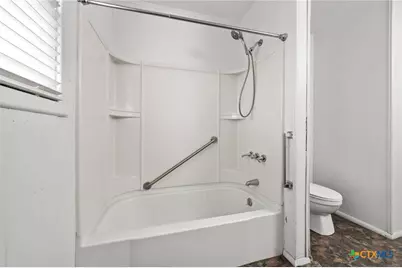 1002 W Woodlawn, San Saba, TX 76877 - Photo 9