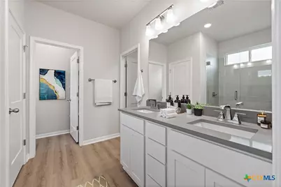 704 Seven Springs Drive, Temple, TX 76502 - Photo 17