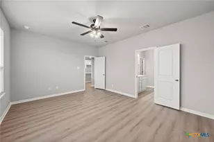 704 Seven Springs Dr, Temple, TX 76502 - Photo 37