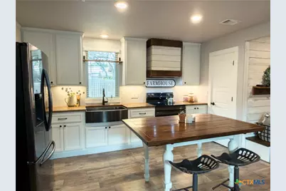 99 Old Austin Highway, Johnson City, TX 78636 - Photo 5