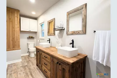 99 Old Austin Highway, Johnson City, TX 78636 - Photo 9