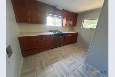 2014 E Mimosa Avenue, Victoria, TX 77901 - Photo 17