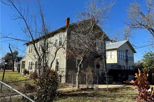 803 N 13th St, Temple, TX 76501 - Photo 19