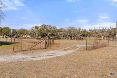2501 County Road 224, Florence, TX 76527 - Photo 23