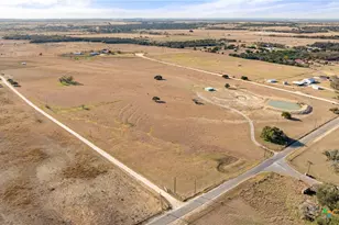 2501 Co Rd 224, Florence, TX 76527 - Photo 1