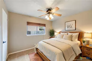 1085 Stone Hollow, New Braunfels, TX 78130 - Photo 21