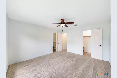 1085 Stone Hollow, New Braunfels, TX 78130 - Photo 17