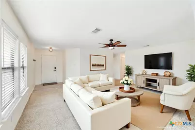 1085 Stone Hollow, New Braunfels, TX 78130 - Photo 3