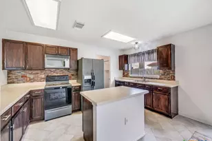 1085 Stone Hollow, New Braunfels, TX 78130 - Photo 13