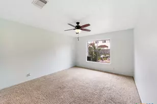 1085 Stone Hollow, New Braunfels, TX 78130 - Photo 13