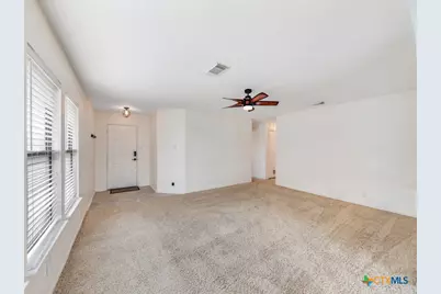 1085 Stone Hollow, New Braunfels, TX 78130 - Photo 3