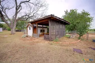 4598 State Hwy 173, Devine, TX 78016 - Photo 27