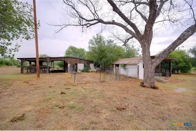 4598 State Highway 173, Devine, TX 78016 - Photo 35