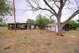 4598 State Hwy 173, Devine, TX 78016 - Photo 35