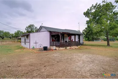 4598 State Highway 173, Devine, TX 78016 - Photo 37