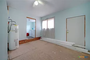 4598 State Hwy 173, Devine, TX 78016 - Photo 23