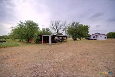 4598 State Highway 173, Devine, TX 78016 - Photo 31