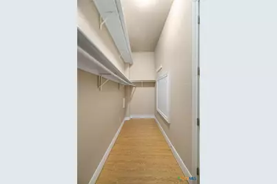 260 N Santa Clara Avenue, New Braunfels, TX 78130 - Photo 15