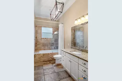 260 N Santa Clara Avenue, New Braunfels, TX 78130 - Photo 21