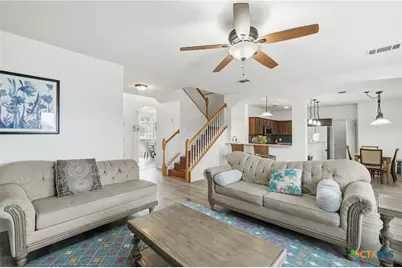 1410 Katie Lynch Drive, Pflugerville, TX 78660 - Photo 7