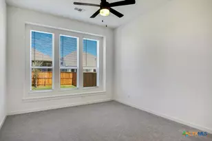 5725 Huron Dr, New Braunfels, TX 78130 - Photo 15