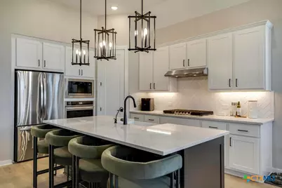 5725 Huron Drive, New Braunfels, TX 78130 - Photo 13