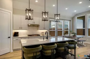 5725 Huron Dr, New Braunfels, TX 78130 - Photo 11