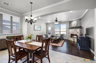 2714 Cedar Rdg Dr, New Braunfels, TX 78132 - Photo 9