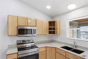 90 Bluefish Ln, Palacios, TX 77465 - Photo 13