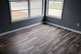 203 Houston St, Port Lavaca, TX 77979 - Photo 11
