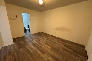 703 E Ave J, Lampasas, TX 76550 - Photo 31