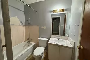 703 E Ave J, Lampasas, TX 76550 - Photo 7