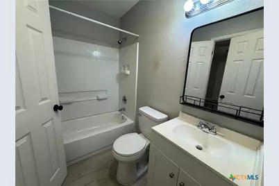 703 E Avenue J, Lampasas, TX 76550 - Photo 37