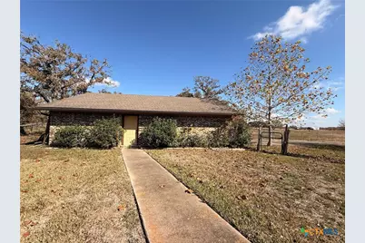 996 Carefree Drive, Victoria, TX 77905 - Photo 13