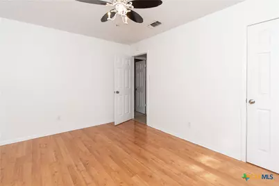 1201 Hughes Avenue, Copperas Cove, TX 76522 - Photo 21