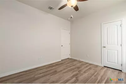 102 Logan Court, Copperas Cove, TX 76522 - Photo 17