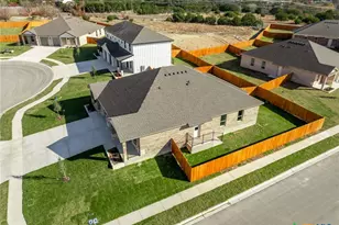 102 Logan Ct, Copperas Cove, TX 76522 - Photo 25