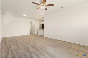 110 Logan Ct, Copperas Cove, TX 76522 - Photo 9