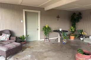 3081 S Stockdale Hwy St, Seguin, TX 78155 - Photo 9