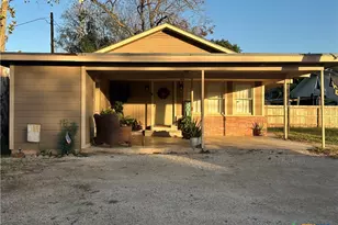 3081 S Stockdale Hwy St, Seguin, TX 78155 - Photo 5