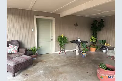 3081 S Stockdale Hwy. Street, Seguin, TX 78155 - Photo 9